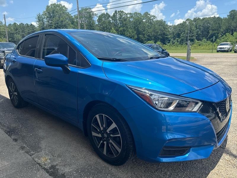 Nissan Versa SV 2022