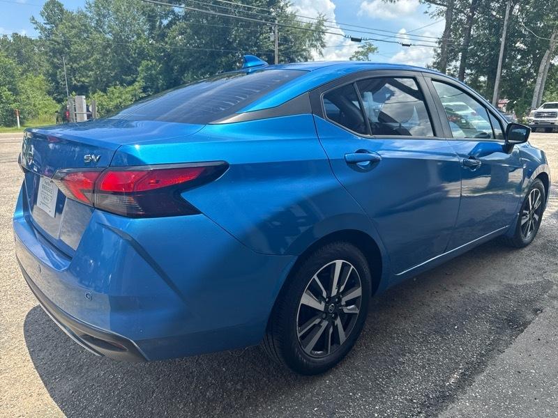 Nissan Versa SV 2022