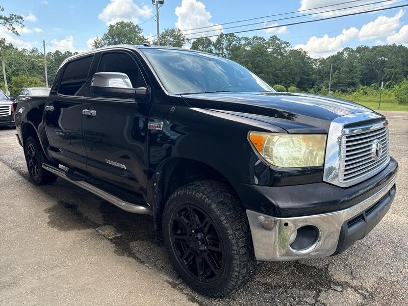 Toyota Tundra Limited 5.7L CrewMax 4WD 2012
