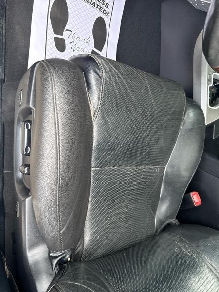Toyota Tundra Limited 5.7L CrewMax 4WD 2012