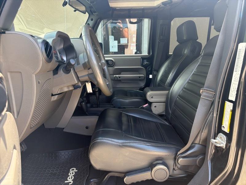 Jeep Wrangler Unlimited Sahara 4WD 2007