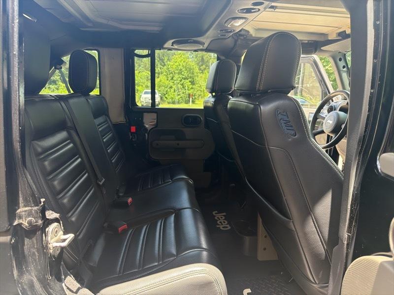 Jeep Wrangler Unlimited Sahara 4WD 2007