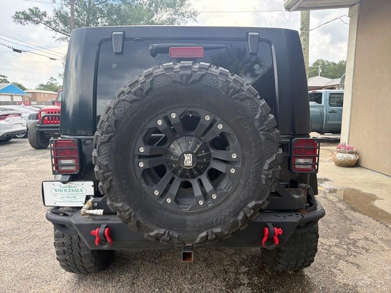 Jeep Wrangler Unlimited Sahara 4WD 2007