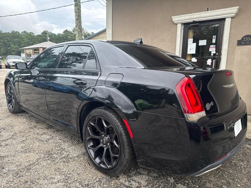 Chrysler 300 S V6 RWD 2019