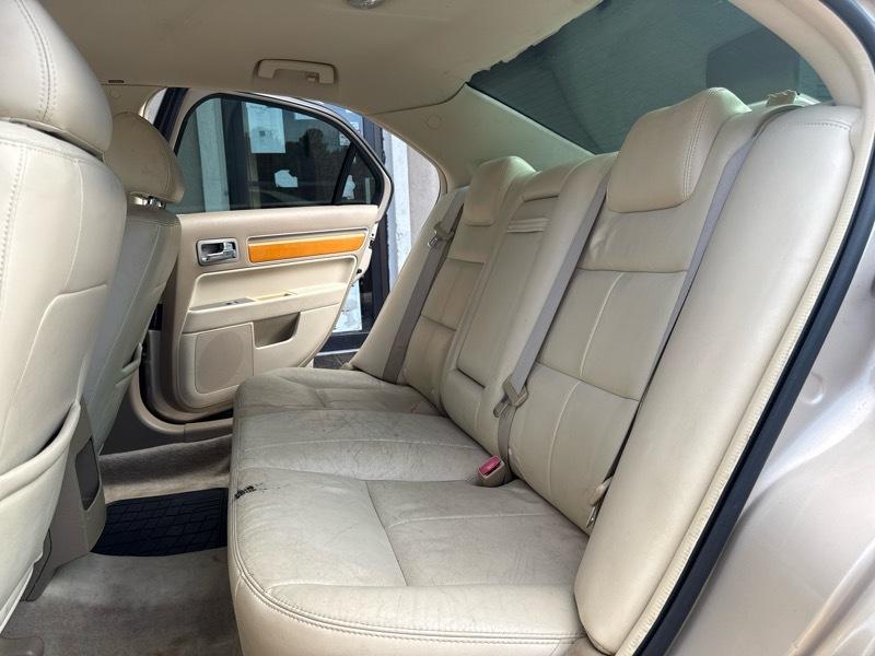 Lincoln MKZ FWD 2007