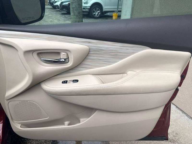 Nissan Murano Platinum FWD 2015