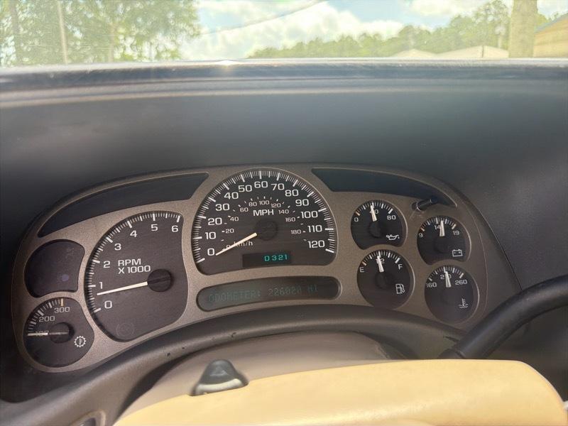 GMC Sierra 1500 Denali Crew Cab Short Bed 4WD 2005