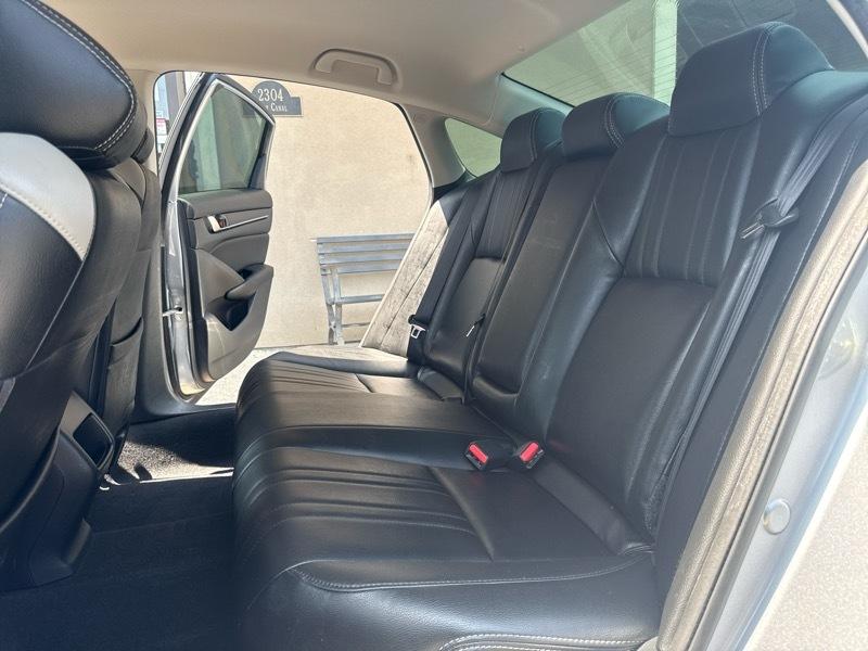 Honda Accord LX CVT 2018