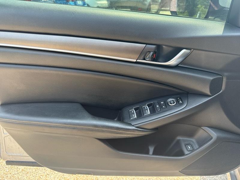 Honda Accord LX CVT 2018