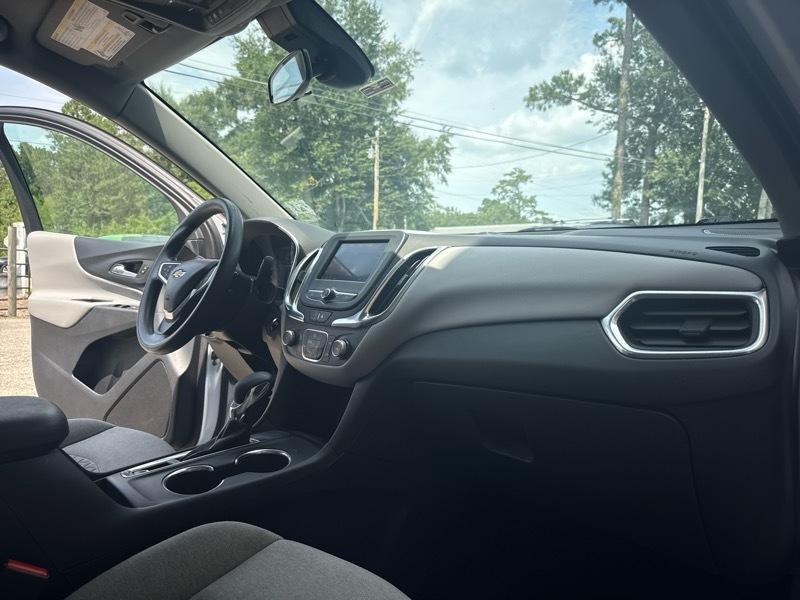 Chevrolet Equinox 1FL FWD 2022