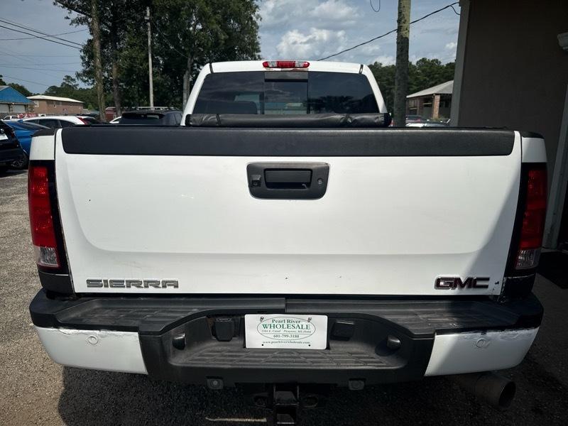 GMC Sierra 2500HD Denali Crew Cab 4WD 2012