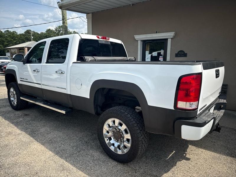 GMC Sierra 2500HD Denali Crew Cab 4WD 2012