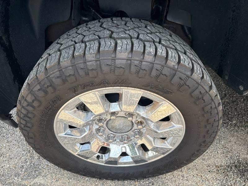 GMC Sierra 2500HD Denali Crew Cab 4WD 2012