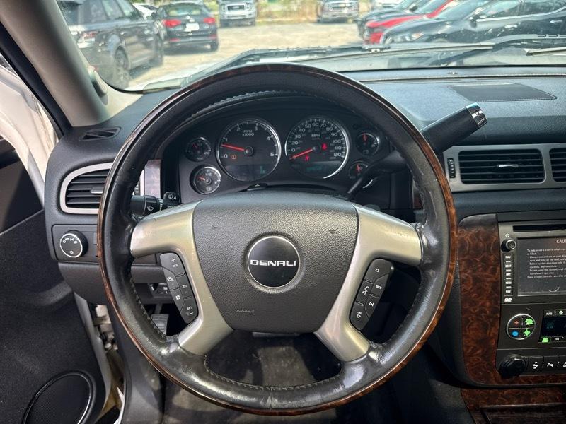 GMC Sierra 2500HD Denali Crew Cab 4WD 2012