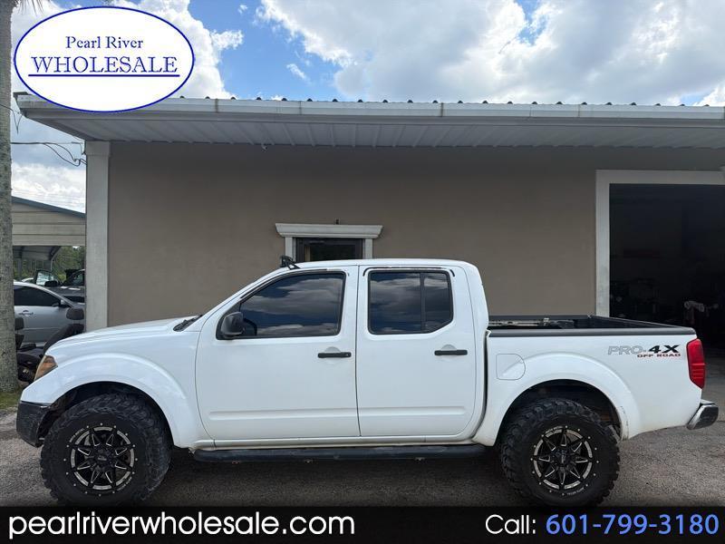 2010 Nissan Frontier LE Crew Cab 4WD