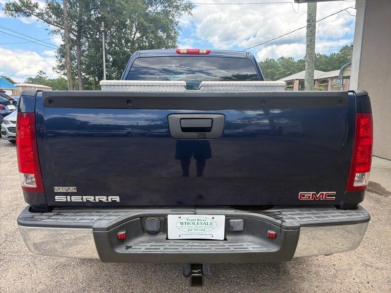 GMC Sierra 1500 2WD Crew Cab 143.5" SLE 2010