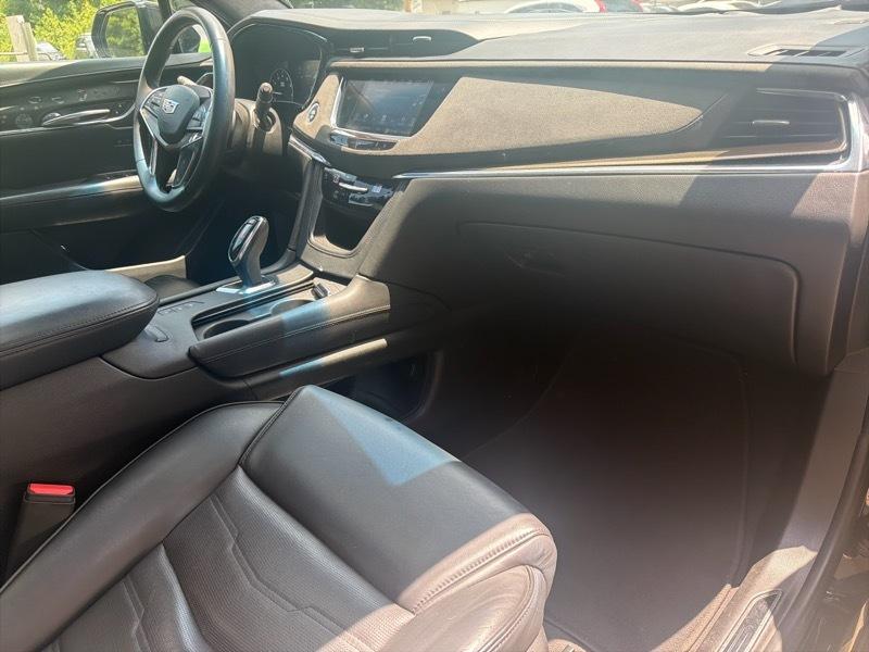 Cadillac XT5 Platinum AWD 2017