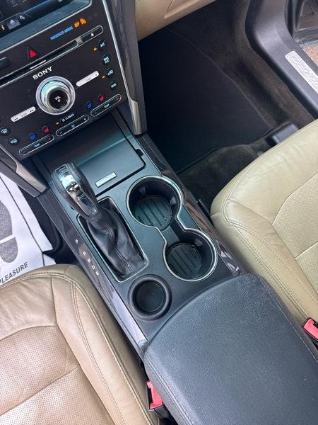 Ford Explorer Limited FWD 2016