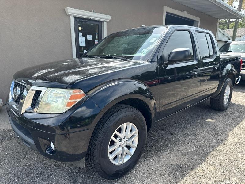 Nissan Frontier S Crew Cab 5AT 2WD 2015