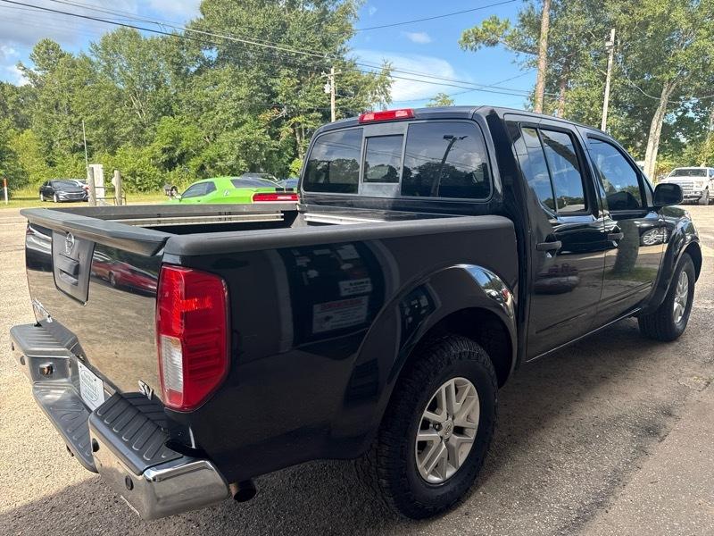Nissan Frontier S Crew Cab 5AT 2WD 2015
