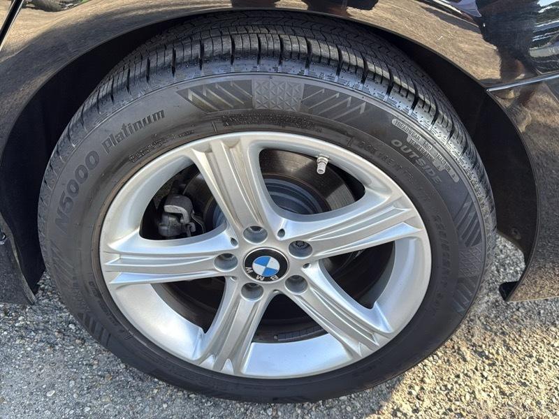BMW 3-Series 320i Sedan 2015