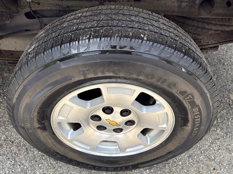 Chevrolet Silverado 1500 1LT Crew Cab 2WD 2012