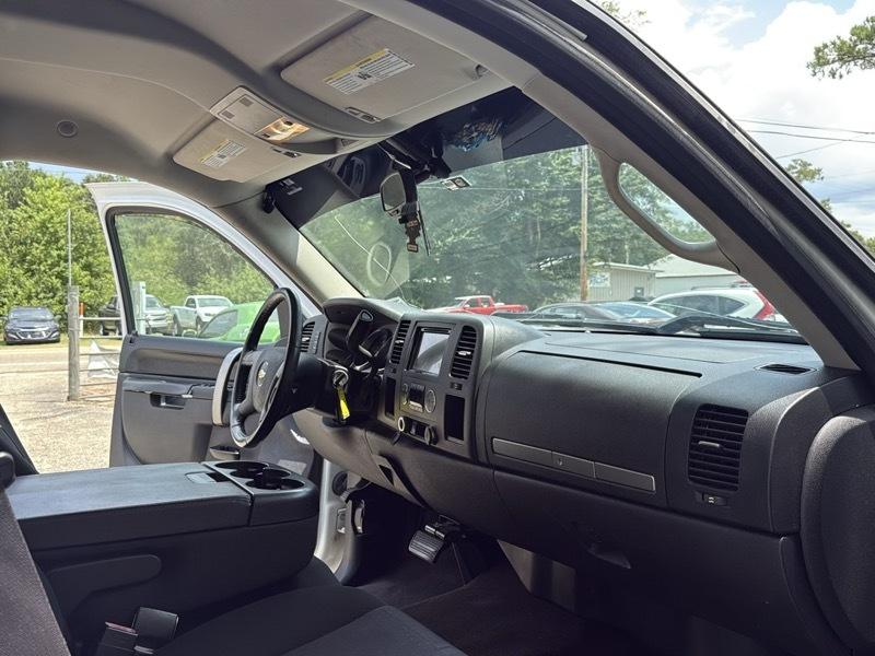 Chevrolet Silverado 1500 1LT Crew Cab 2WD 2012