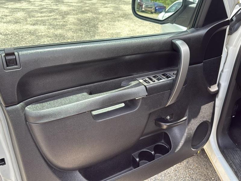 Chevrolet Silverado 1500 1LT Crew Cab 2WD 2012