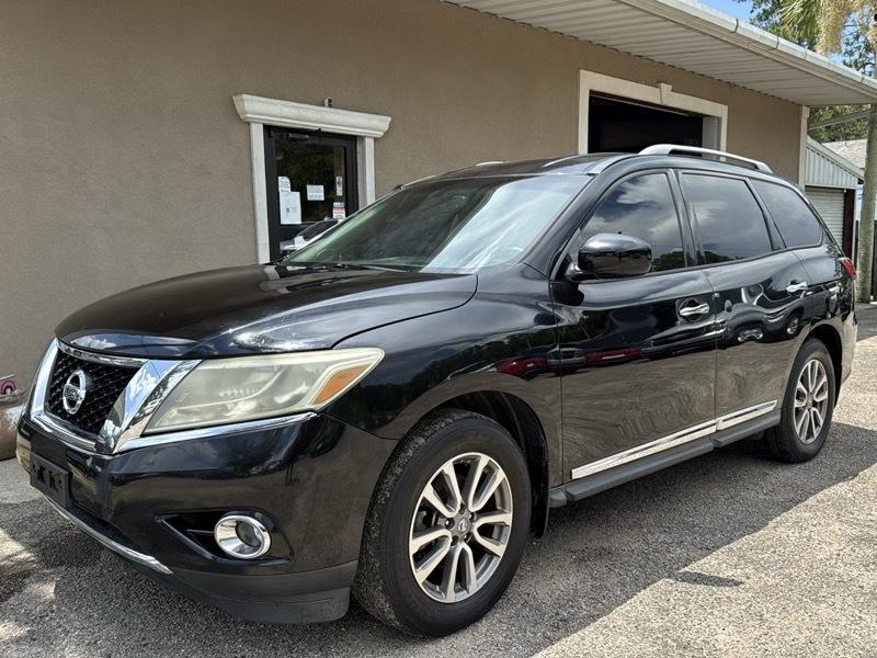 Nissan Pathfinder S 4WD 2014