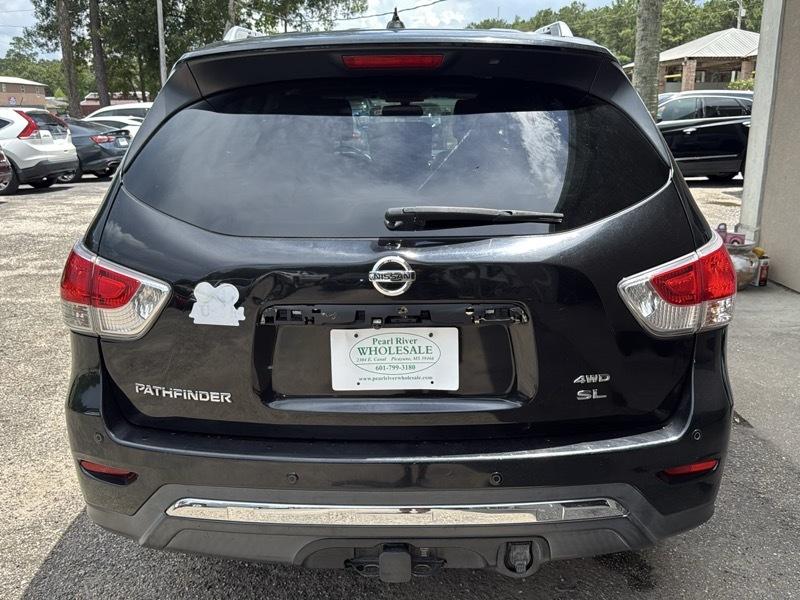 Nissan Pathfinder S 4WD 2014