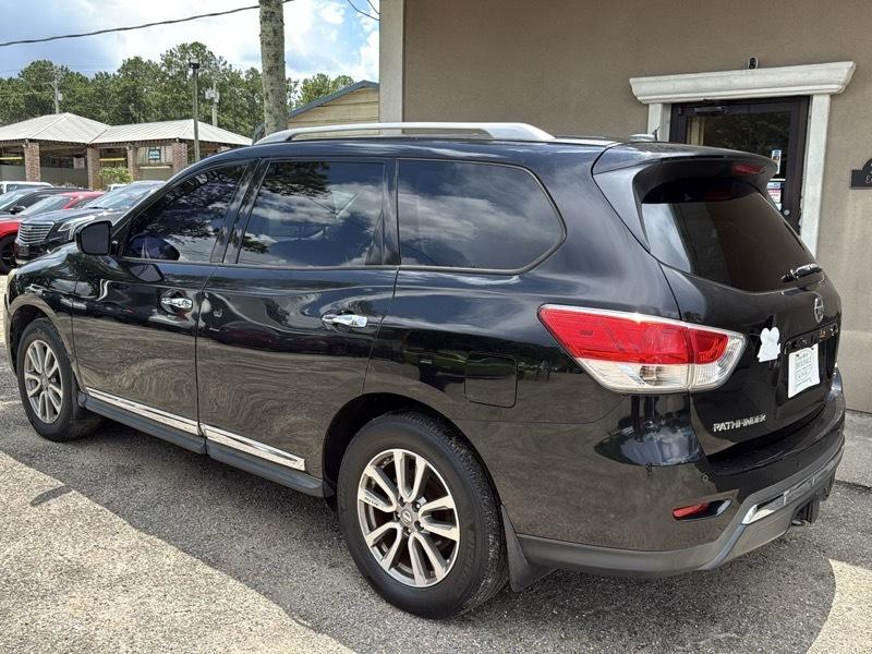 Nissan Pathfinder S 4WD 2014