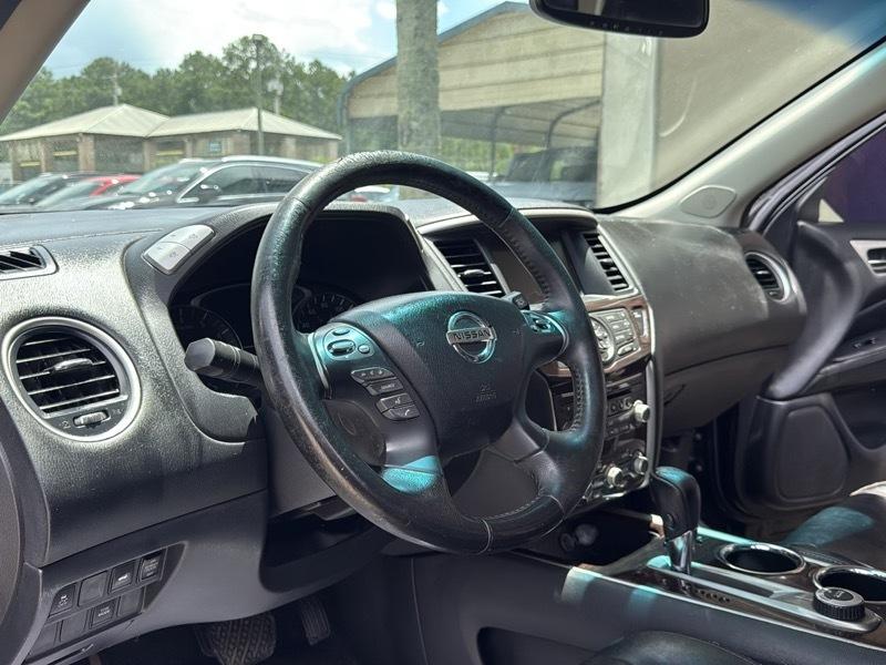 Nissan Pathfinder S 4WD 2014