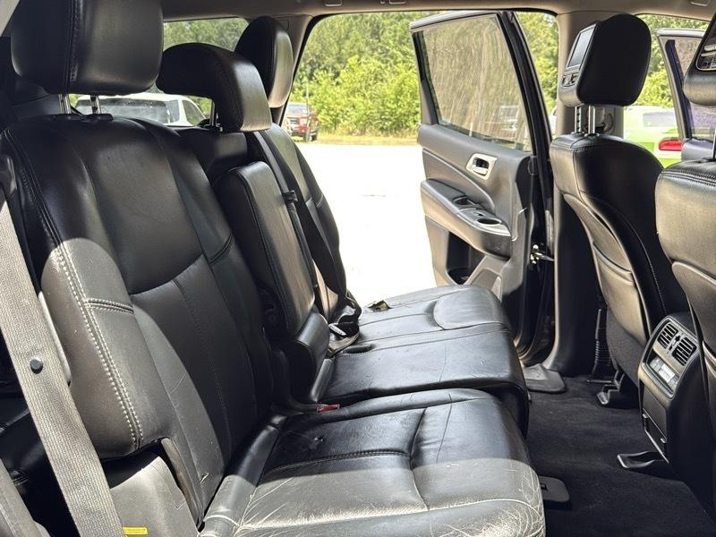 Nissan Pathfinder S 4WD 2014