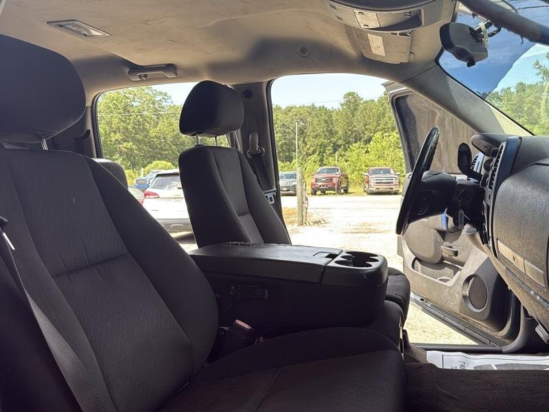 Chevrolet Silverado 1500 1LT Crew Cab 4WD 2011