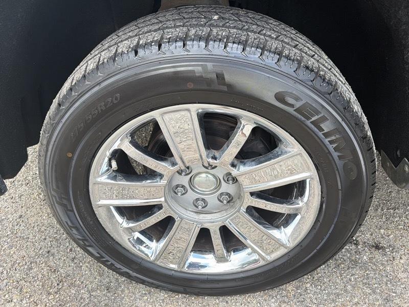 Chevrolet Silverado 1500 4WD Crew Cab 143.5" High Country 2014