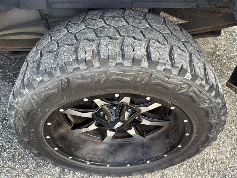 GMC Sierra 1500 4WD Crew Cab 147" SLT 2011