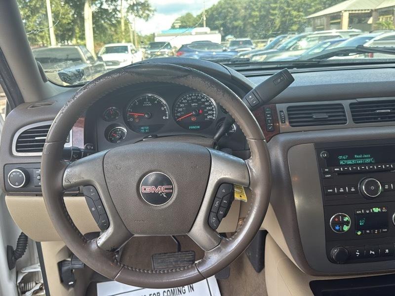 GMC Sierra 1500 4WD Crew Cab 147" SLT 2011
