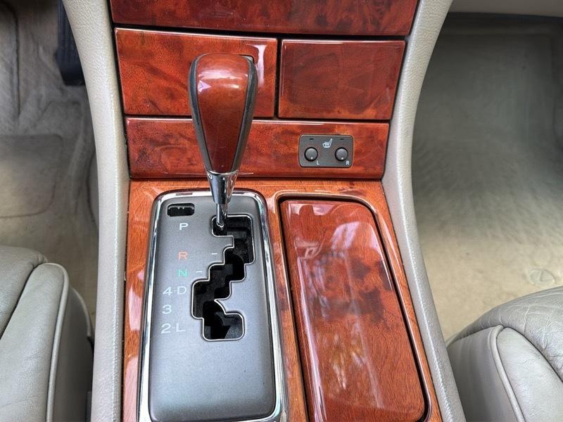 Lexus LS 430 Sedan 2002