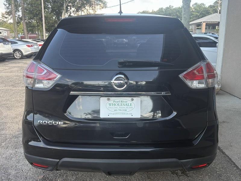 Nissan Rogue S 2WD 2016