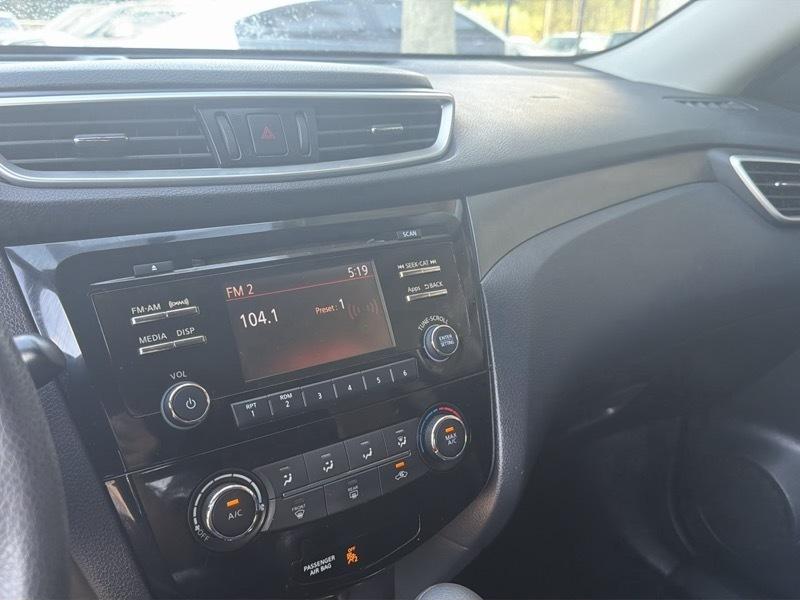 Nissan Rogue S 2WD 2016