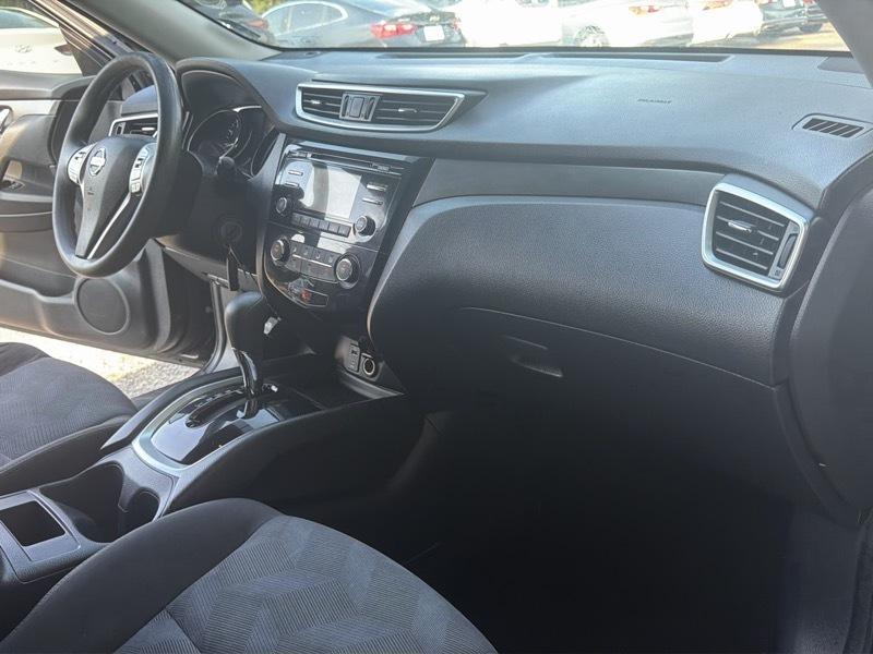 Nissan Rogue S 2WD 2016