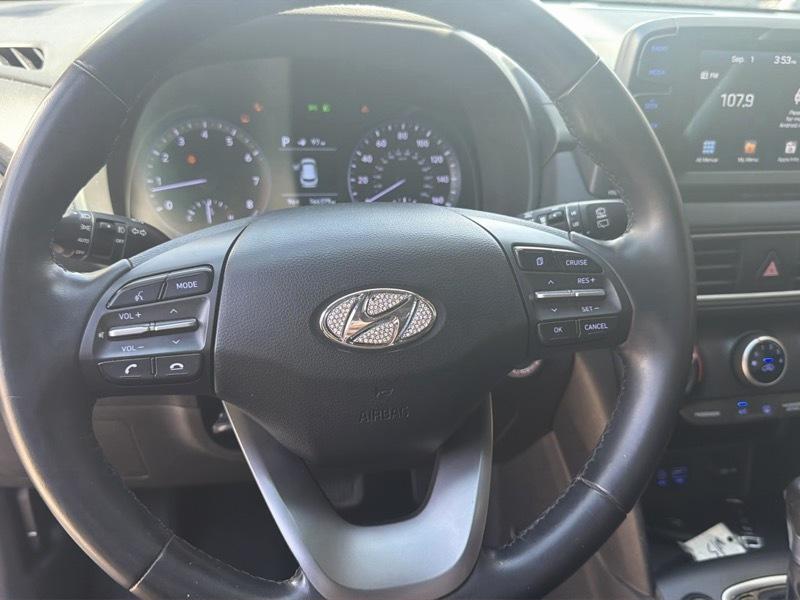 Hyundai Kona SEL w/Contrast Roof 2018