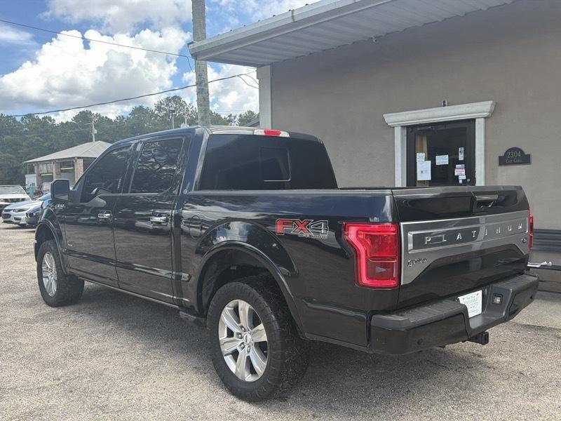 Ford F-150 Platinum SuperCrew 5.5-ft. Bed 4WD 2015