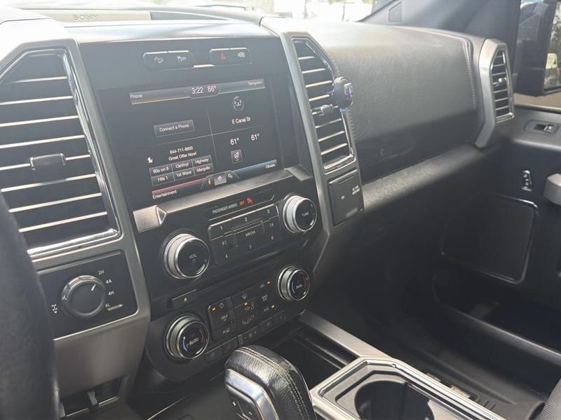 Ford F-150 Platinum SuperCrew 5.5-ft. Bed 4WD 2015