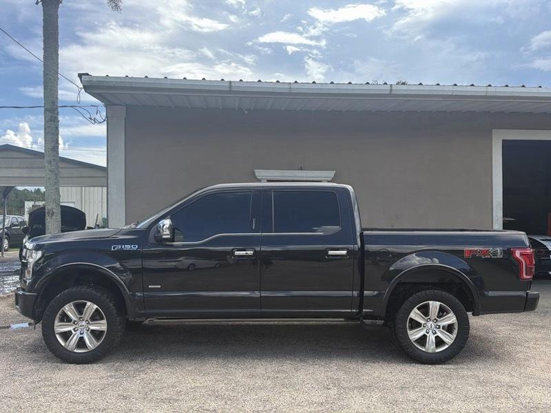 Ford F-150 Platinum SuperCrew 5.5-ft. Bed 4WD 2015