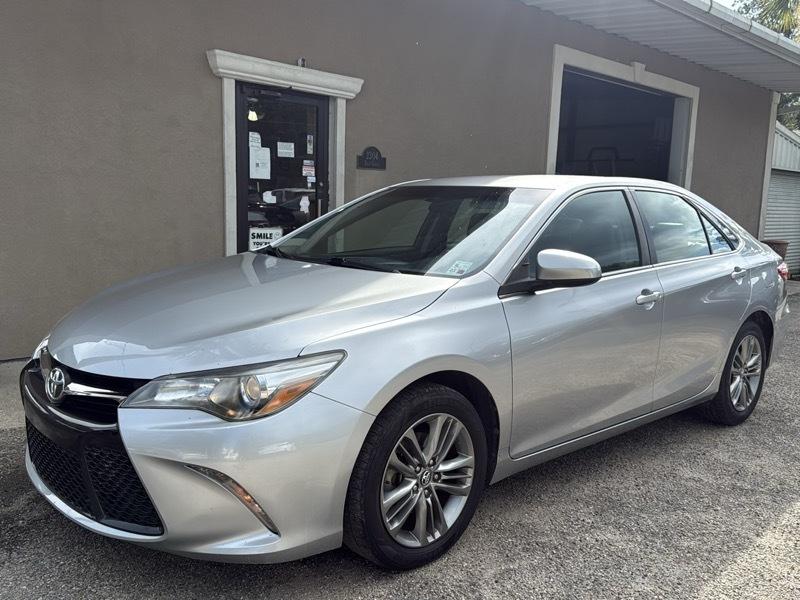 Toyota Camry SE 2017