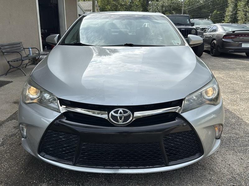 Toyota Camry SE 2017