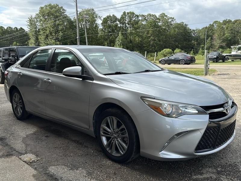 Toyota Camry SE 2017
