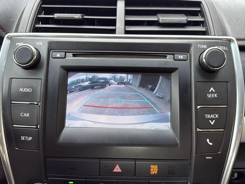 Toyota Camry SE 2017