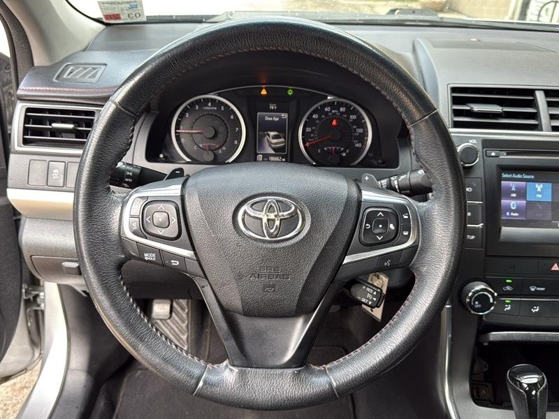 Toyota Camry SE 2017